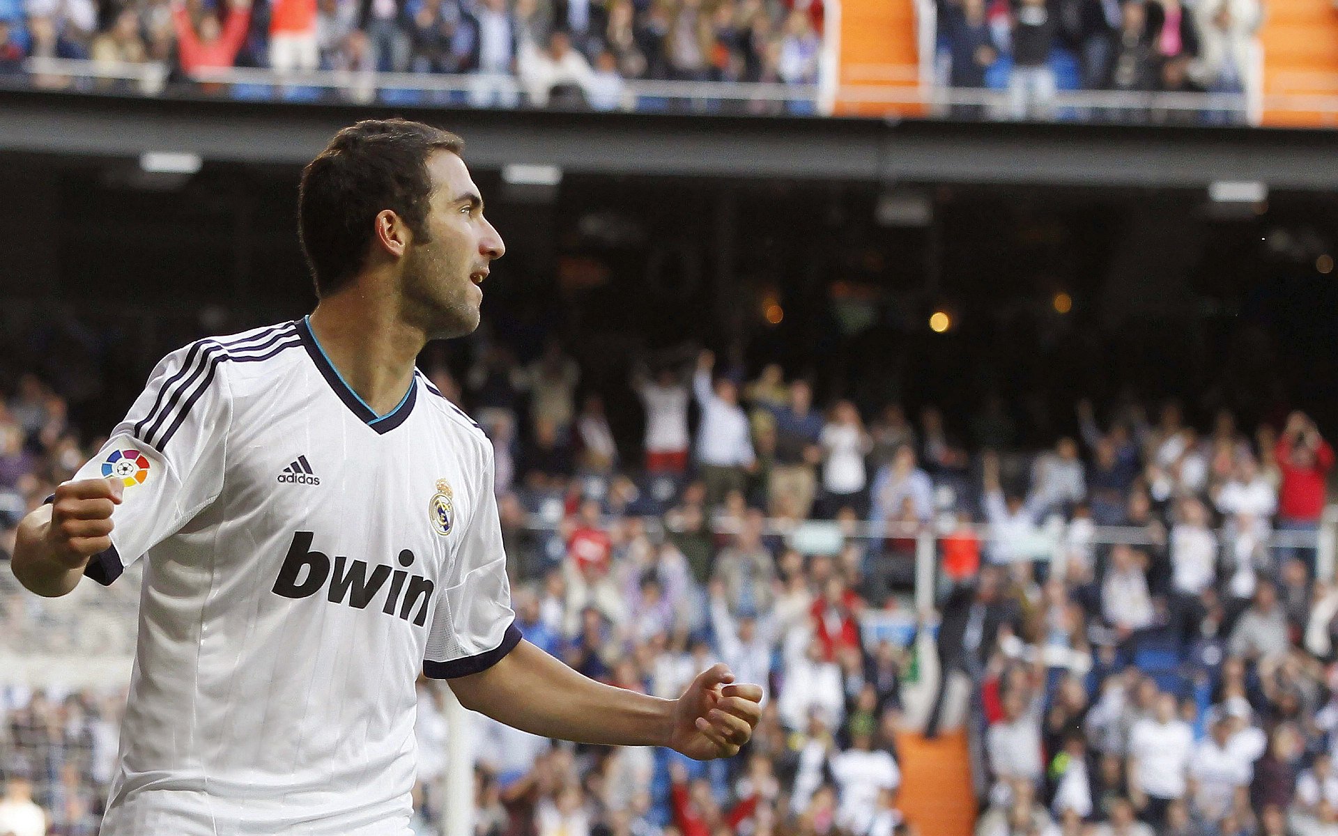 统计分析:本赛季“最能跑动”和“最会控场”的球员,最能跑的球队